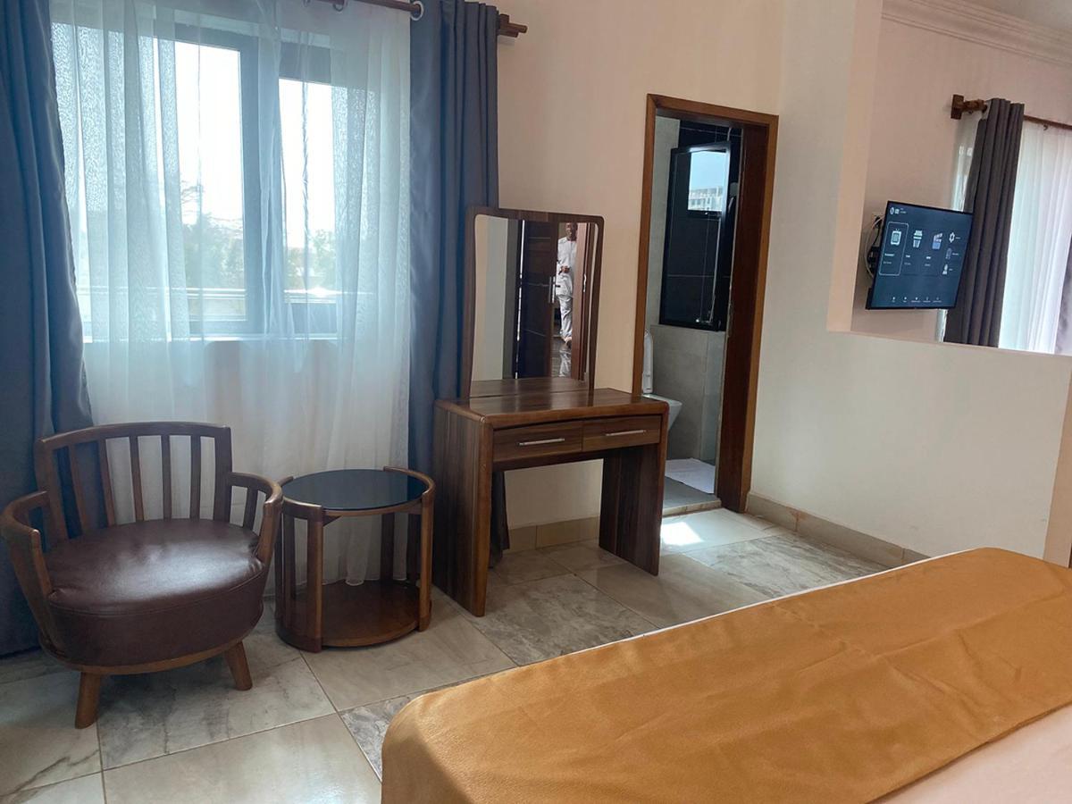 Hotel Residence La Corniche Dakar Buitenkant foto
